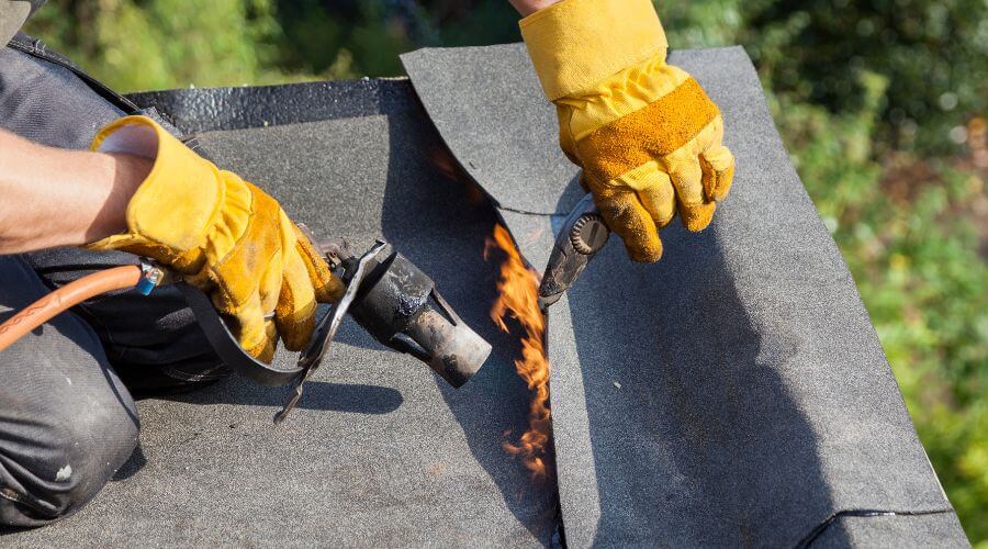 Professional Flat Roofing Installation in Saint John, ND